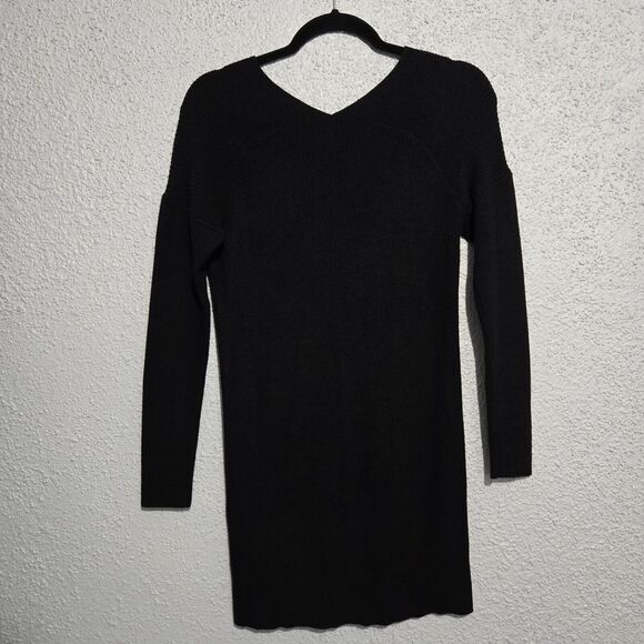 WHBM Womens Black V-Neck Dolman Sleeve Tunic Sweater Size XS Essential Basic - Picture 2 of 5